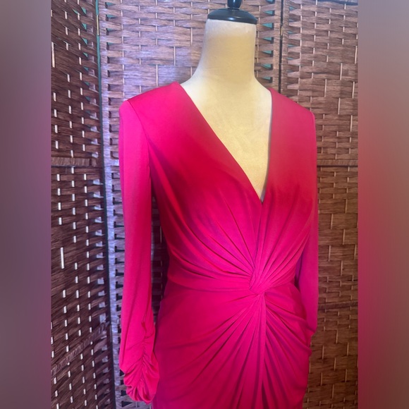 Tadashi Collection Dress Small V Neck Business Cocktail Vacation Formal - Picture 6 of 12